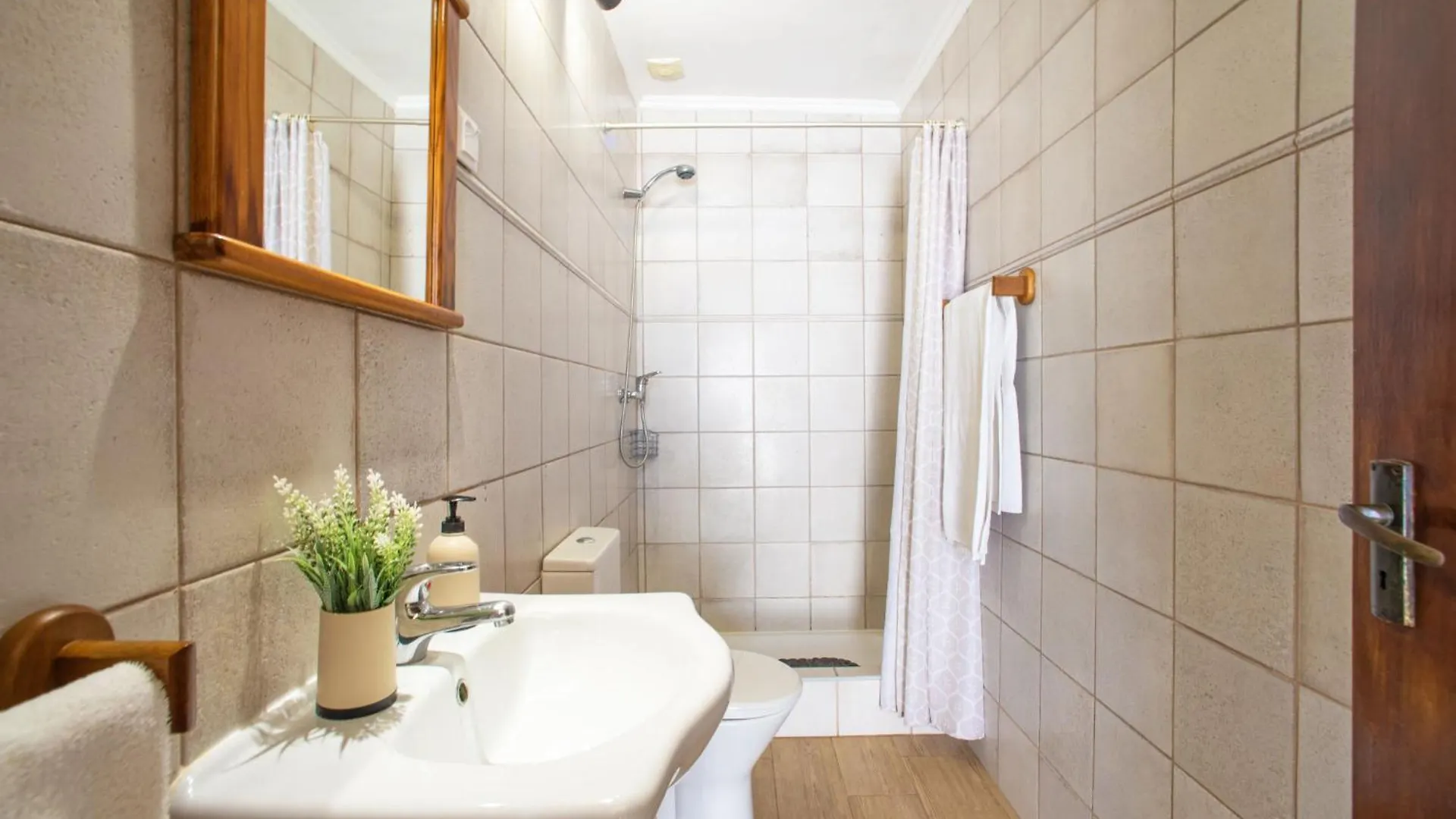 Holiday Home Eugenia By Interhome Paderne  0*, Paderne (Faro)