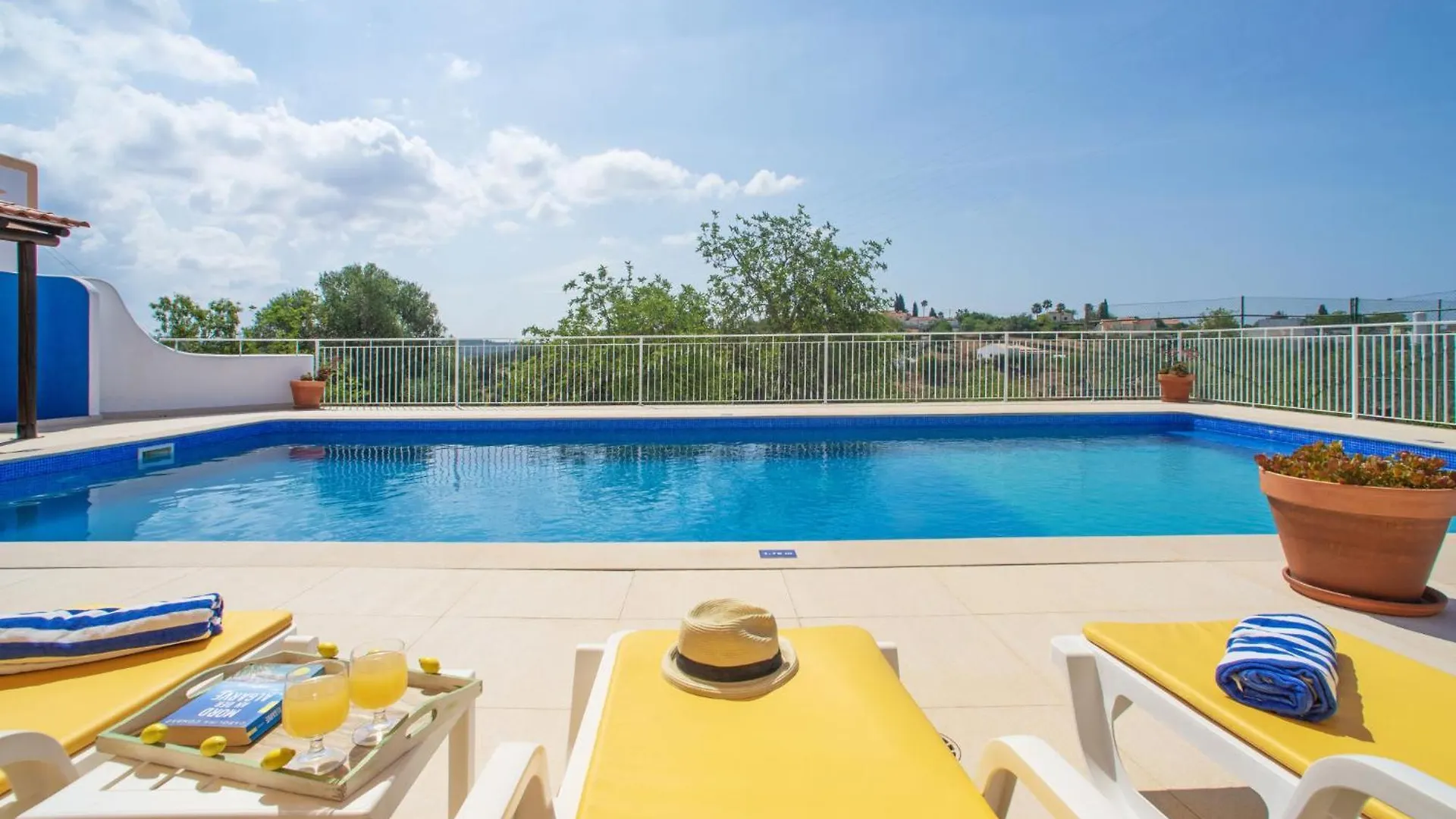 Holiday Home Eugenia By Interhome Paderne  Portogallo